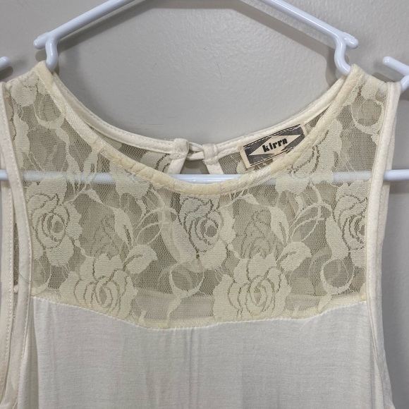 Kirra Cream peplum top with lace XSmall - Picture 2 of 6